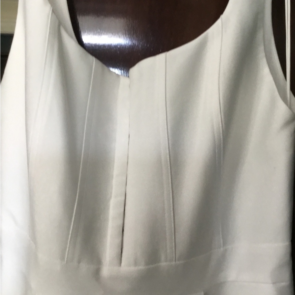 Alice and Olivia Diana sleeveless structured midi dress - Picture 6 of 10